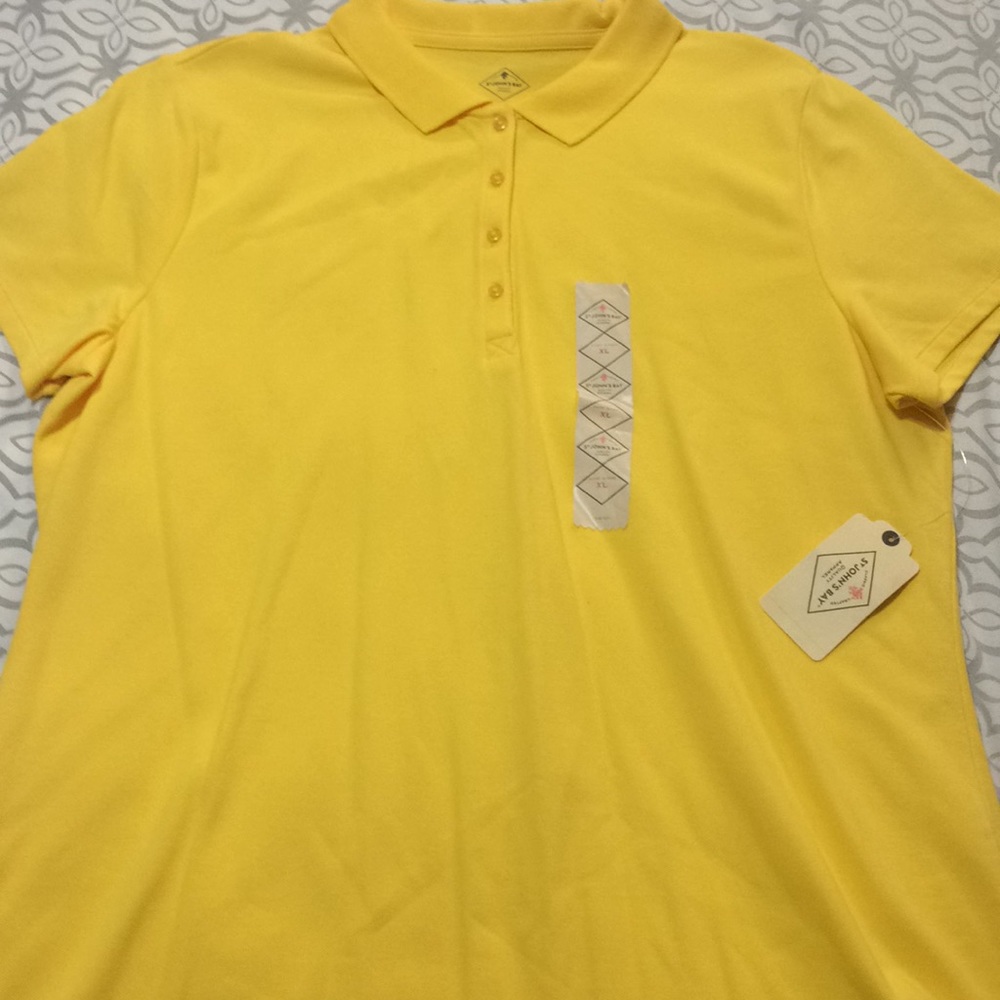 Women’s polo shirt